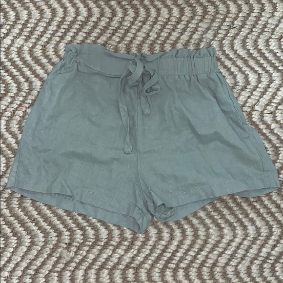 Boutique shorts - Picture 2 of 2